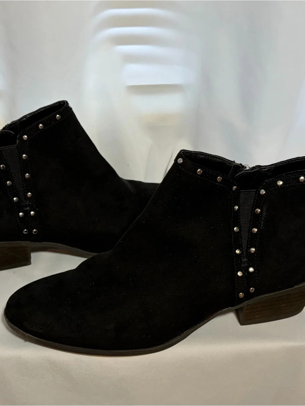 CIRCUS BY SAM EDELMAN Black Studded Ankle Boots size 9